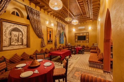 Kasbah Hotel Ziz Palace Rissani in Rissani Kasbah Hotel Ziz Palace Rissani in Rissani