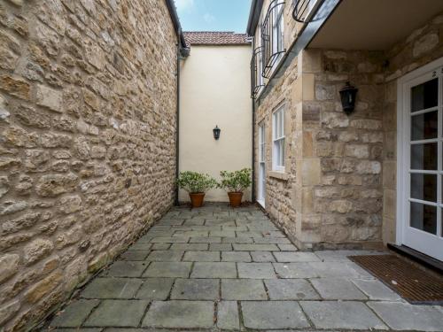 Facilities, Pass the Keys Stunning 2 bed home with on premises parking in Lower Weston Facilities, Pass the Keys Stunning 2 bed home with on premises parking in Lower Weston