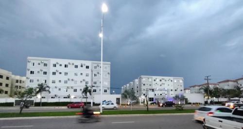 APTO, 2/4, 2 ar-condicionados e bem localizado. in Palmas APTO, 2/4, 2 ar-condicionados e bem localizado. in Palmas