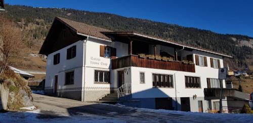 A szálláshely kívülről, Casa Crap in Trin-Digg A szálláshely kívülről, Casa Crap in Trin-Digg