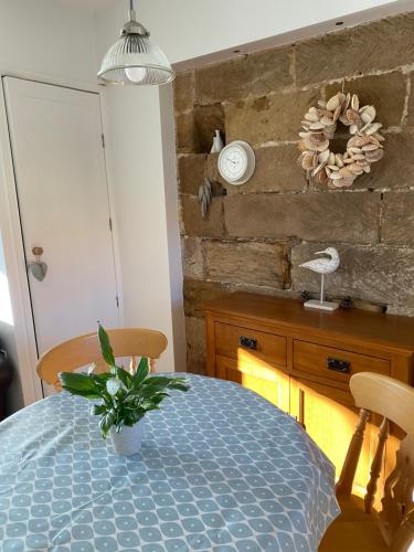 Facilities, The Hayloft Cottage in Newholm Facilities, The Hayloft Cottage in Newholm