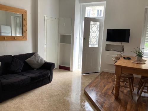 La Petite Maison - self catering in Pre-en-Pail La Petite Maison - self catering in Pre-en-Pail