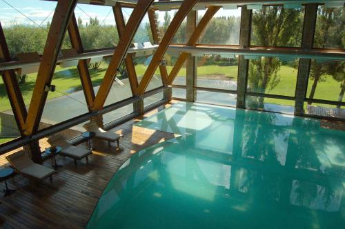 Swimming pool, Hotel Posada Los Alamos in El Calafate Swimming pool, Hotel Posada Los Alamos in El Calafate