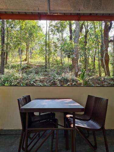 Restaurant, Captain's Camp in Sirsi Restaurant, Captain's Camp in Sirsi