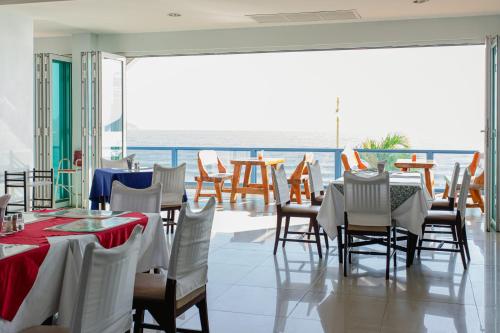 مطعم, Hadthong hotel in Prachuap Khiri Khan City Center مطعم, Hadthong hotel in Prachuap Khiri Khan City Center
