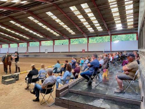 equi-art Reitanlage in Emmelshausen equi-art Reitanlage in Emmelshausen