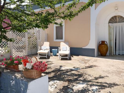 Locazione Turistica Trullo Fior di Capperi - MFR101 in Villaggio del Fanciullo Locazione Turistica Trullo Fior di Capperi - MFR101 in Villaggio del Fanciullo