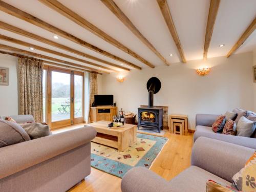 Holiday Home Three Oaks Barn in Guestling Holiday Home Three Oaks Barn in Guestling