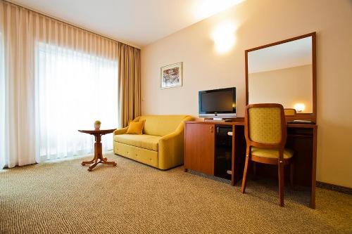 Spa & Wellness Hotel Pinia in Malinska Spa & Wellness Hotel Pinia in Malinska