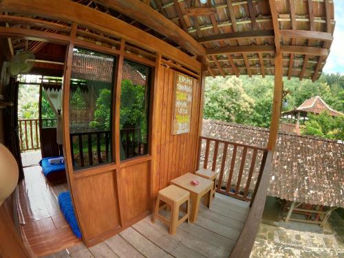 Balcony/terrace, Wisma Pancoeran in Sendangagung Balcony/terrace, Wisma Pancoeran in Sendangagung