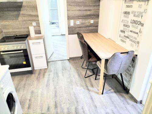 FMI52Accommodation3ZW in ฟลอร์ไชม์ อัม ไมน์ FMI52Accommodation3ZW in ฟลอร์ไชม์ อัม ไมน์