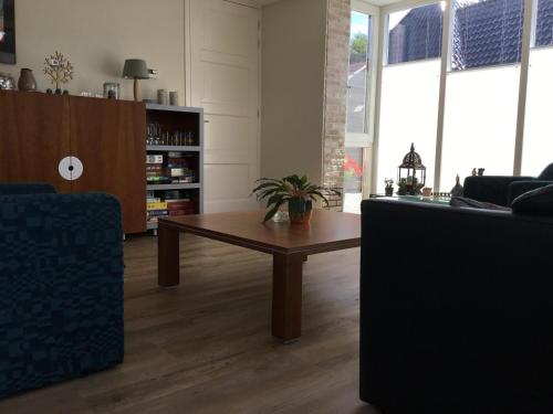 Genieten in een luxe vakantiewoning, dichtbij het IJsselmeer en strand in Warns Genieten in een luxe vakantiewoning, dichtbij het IJsselmeer en strand in Warns