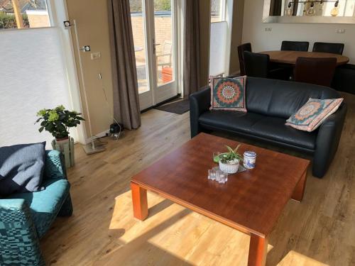 المرافق, Genieten in een luxe vakantiewoning, dichtbij het IJsselmeer en strand in Warns المرافق, Genieten in een luxe vakantiewoning, dichtbij het IJsselmeer en strand in Warns