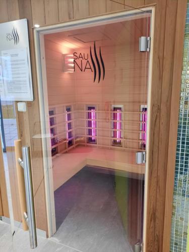 Szauna, DOMITYS - Le château de la Pilule (DOMITYS - Le chateau de la Pilule) in Szentquentin Szauna, DOMITYS - Le château de la Pilule (DOMITYS - Le chateau de la Pilule) in Szentquentin