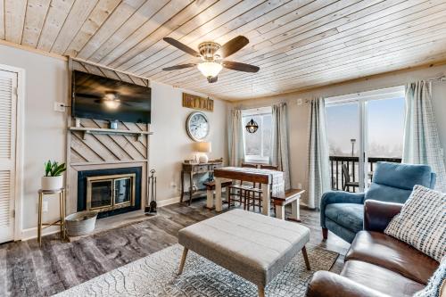 Pinnacle in بانر الك Pinnacle in بانر الك