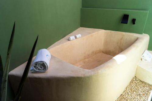Bathroom, Hotel Circulo Bacalar in Centro Bathroom, Hotel Circulo Bacalar in Centro