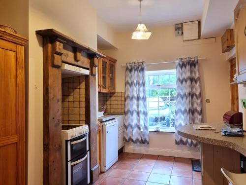 Buitenkant, Cushatrough Claddaghduff in Oughterard Buitenkant, Cushatrough Claddaghduff in Oughterard