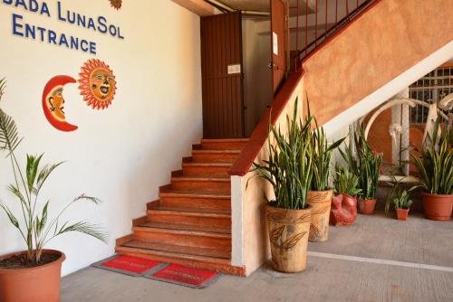 Lobby, Hotel Posada Luna Sol in La Paz Lobby, Hotel Posada Luna Sol in La Paz