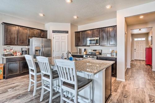 Dreamy Windsor Home with Grill about 3 Miles to Lake! in Windsor (CO) Dreamy Windsor Home with Grill about 3 Miles to Lake! in Windsor (CO)