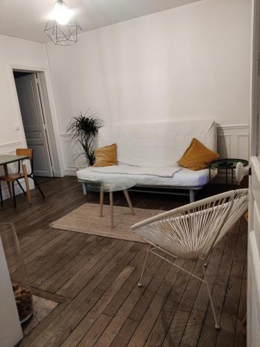 Appartement cosy a 10 min a pieds de la gare in Reims Appartement cosy a 10 min a pieds de la gare in Reims