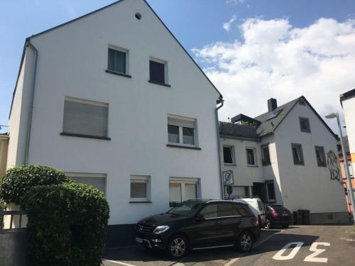 Ferienhaus-UNI-Koblenz - Whg UNI 2 in เมทเทอร์ทิช Ferienhaus-UNI-Koblenz - Whg UNI 2 in เมทเทอร์ทิช