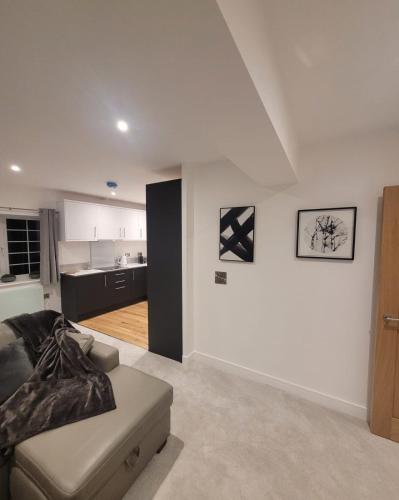 Luxury 1 Bed Apartment In The Centre Of Rochester in Strood Luxury 1 Bed Apartment In The Centre Of Rochester in Strood