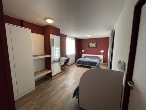 Hotel Les Chenes in Sisteron Hotel Les Chenes in Sisteron