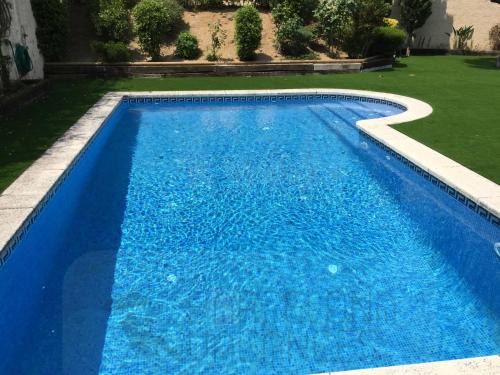 Piscina, BarcelonaVacances-Villa Lucia in Sant Pol de Mar Piscina, BarcelonaVacances-Villa Lucia in Sant Pol de Mar