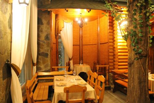 Restaurant, Fort Evrika in Estosadok Restaurant, Fort Evrika in Estosadok