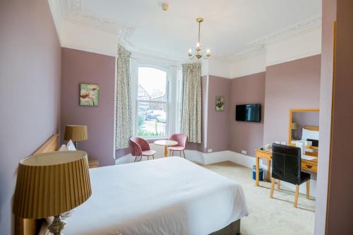 The Elizabeth House Hotel in Southampton The Elizabeth House Hotel in Southampton