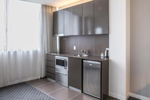 Holiday Inn Hotel And Suites Sydney Bondi Junction in Bondi Holiday Inn Hotel And Suites Sydney Bondi Junction in Bondi