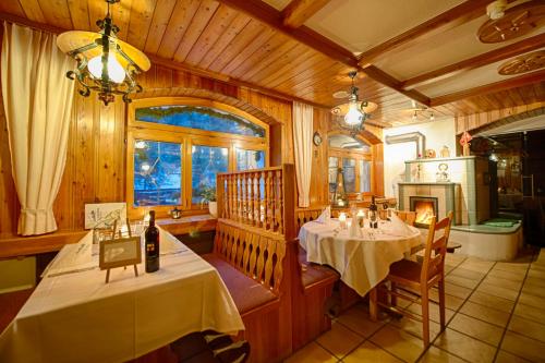 This photo about Pension Aaron am See shared on HyHotel.com