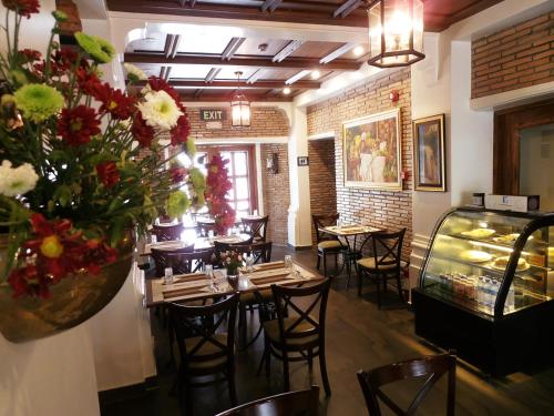 Ресторан, Ciudad Fernandina Hotel in Ілокос Сур Ресторан, Ciudad Fernandina Hotel in Ілокос Сур