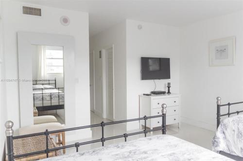 DISFRUTA SUNNY ISLES OCEAn 1206 STR-02816