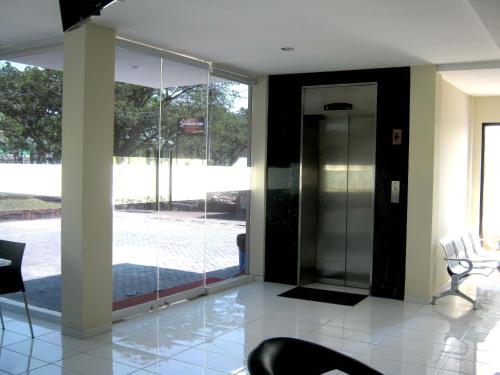 Lobby, Grace Setia Hotel near Blockbuster Museum Surabaya Lobby, Grace Setia Hotel near Blockbuster Museum Surabaya