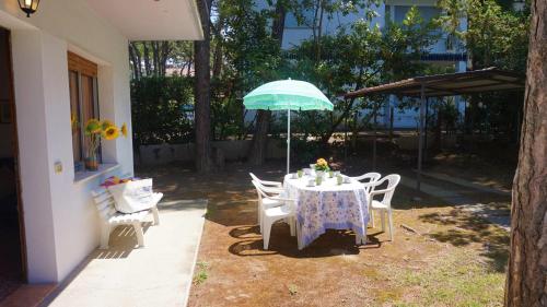 Relax in a Charming Flat With Garden