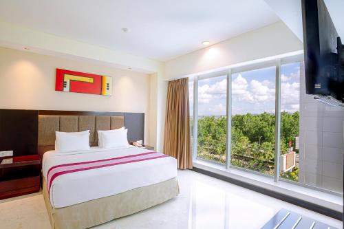 CLARO KENDARI (ex. Grand Clarion Hotel & Convention) in Kendari CLARO KENDARI (ex. Grand Clarion Hotel & Convention) in Kendari