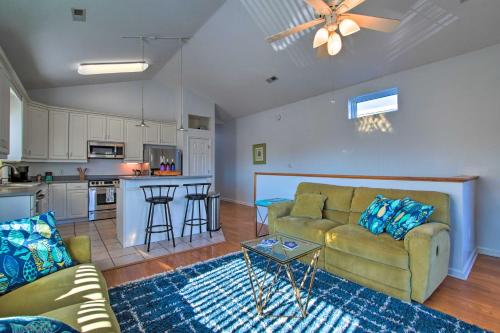 Southport Condo with Fire Pit, Deck and Private Pool in 北卡羅來納州紹斯波特(NC) Southport Condo with Fire Pit, Deck and Private Pool in 北卡羅來納州紹斯波特(NC)