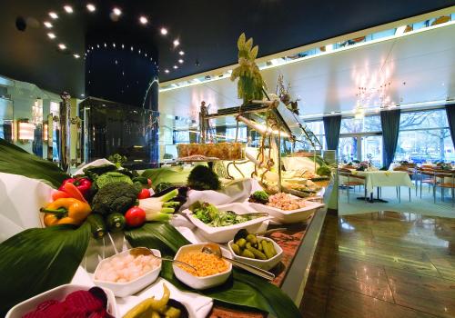 Food and beverages, Maritim Hotel Frankfurt in Frankfurt am Main Food and beverages, Maritim Hotel Frankfurt in Frankfurt am Main