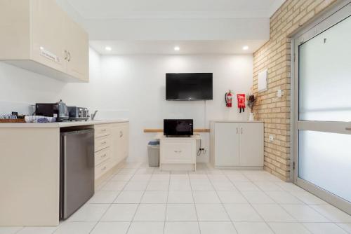 keuken, A1 Stylish light filled 2 bed apt Free WiFi in Joondalup keuken, A1 Stylish light filled 2 bed apt Free WiFi in Joondalup