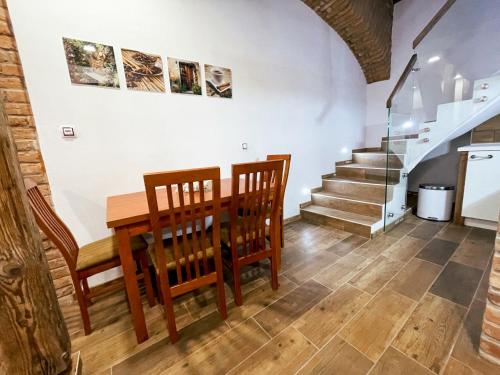 Apartmánový dům 13 Mezonet 1 (Apartmanovy dum 13 Mezonet 1) in เซซ Apartmánový dům 13 Mezonet 1 (Apartmanovy dum 13 Mezonet 1) in เซซ