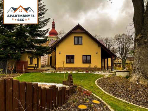 Apartmánový dům 13 Mezonet 2 (Apartmanovy dum 13 Mezonet 2) in เซซ Apartmánový dům 13 Mezonet 2 (Apartmanovy dum 13 Mezonet 2) in เซซ