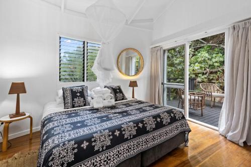 Doorila Beach House in Bedarra Island Doorila Beach House in Bedarra Island