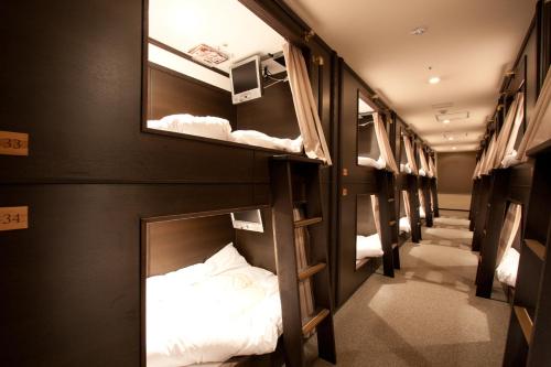 HEARTS Capsule Hotel & Spa Nakasu -Male only- in Fukuoka HEARTS Capsule Hotel & Spa Nakasu -Male only- in Fukuoka