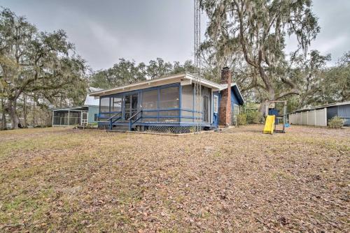 Unplugged Withlacoochee Riverfront Retreat! in Floral City Unplugged Withlacoochee Riverfront Retreat! in Floral City