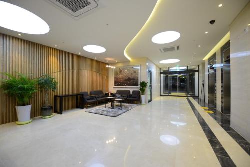 Lobby, Dunsan Graytone Hotel in Daejeon Lobby, Dunsan Graytone Hotel in Daejeon