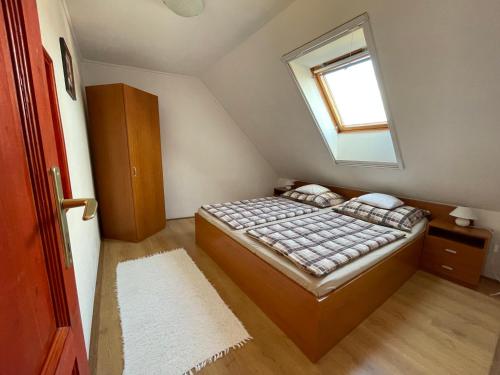 Guestroom, Hellasz Apartman in Gyula Guestroom, Hellasz Apartman in Gyula