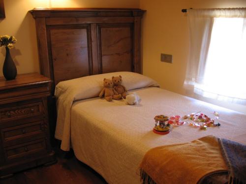 This photo about Casa Rural Vega del Esla shared on HyHotel.com