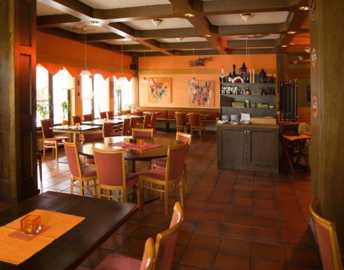 Restaurant, Hotel Hembacher Hof in Rednitzhembach Restaurant, Hotel Hembacher Hof in Rednitzhembach