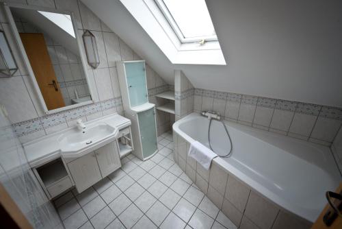 Szolgáltatások, Wohnung Kalsdorf Zentrum in Kalsdorf Bei Graz Szolgáltatások, Wohnung Kalsdorf Zentrum in Kalsdorf Bei Graz